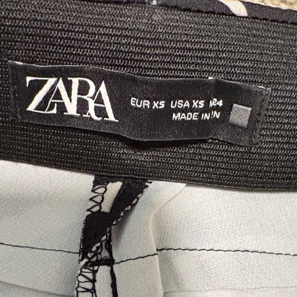 Zara Black and White Zebra Print Flare Pants - Picture 2 of 2